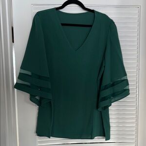 Elegant Green V-Neck Women's Top - XL